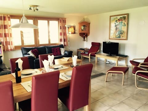 Furniture, Table, Property, Picture Frame, Chair, Window, Interior Design, Building, Floor, Wood