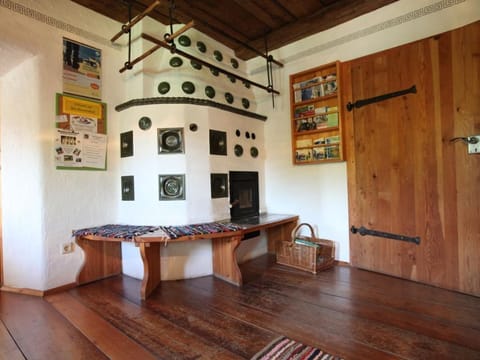 Ferienhaus "alte Schmiede" - Ferienhaus/3 Schlafräume/ Dusche, WC Farm Stay in Carinthia, Austria