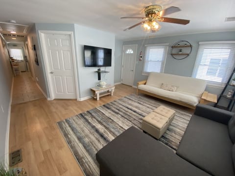 living room w pull down futon sleeps 2 and sofa bed sleeps 2
