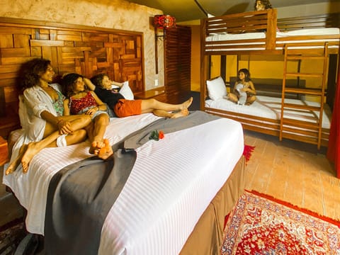 Queen size bed + 2 bunk beds