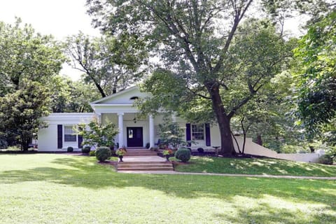 Woodlawn cira. 1940 designed by famed Architect Nicholas Warfield Gratz who also designed Lexington's Gratz Park Inn 