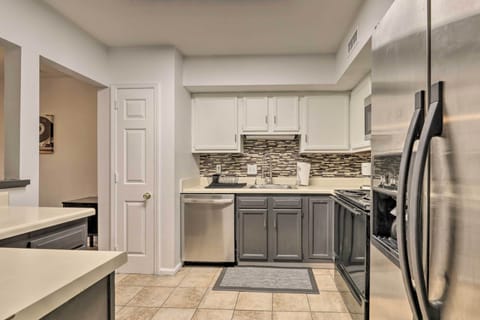 Kitchen | 1st Floor | Blender | Crockpot | Spices | Air Fryer