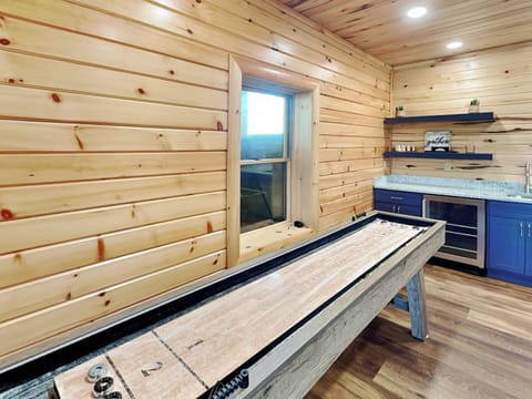 Lower Level Family Room w/ Shuffleboard & Wet Bar
