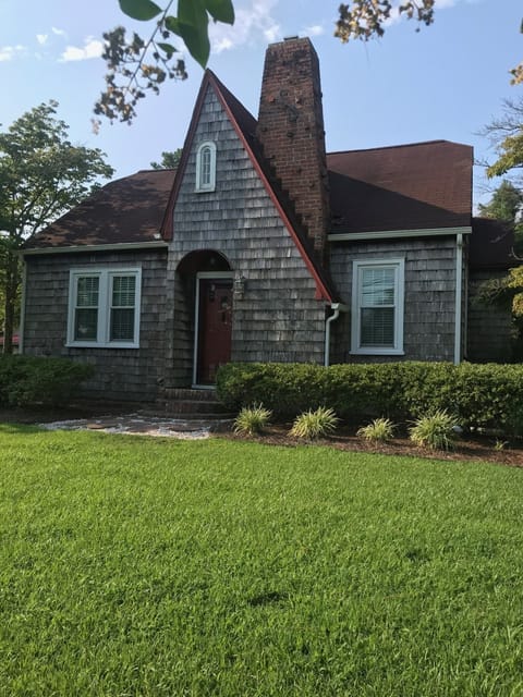 Cottage at the Inner Banks