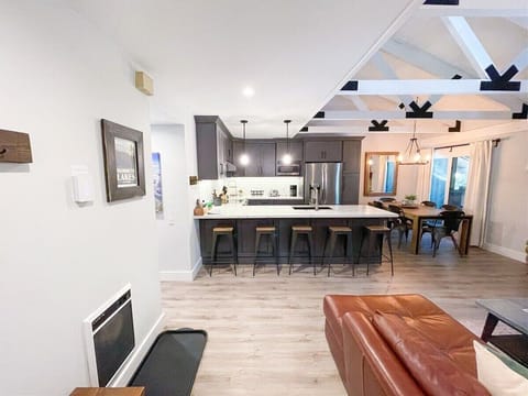 Seasons 4 140: View from front door