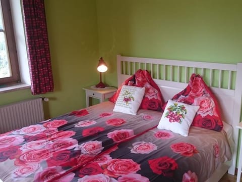 Fewo Orange - Blumenhof Elfi Farm Stay in Carinthia, Austria