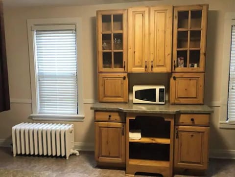 Kitchen pantry