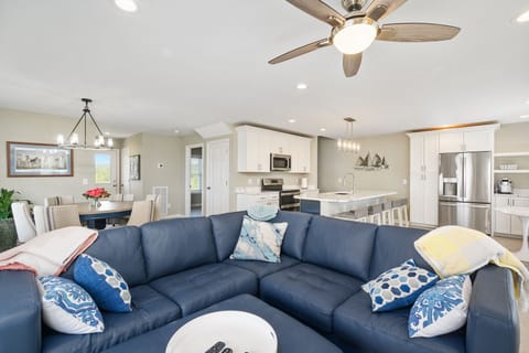 Sink into comfy furnishings while taking in majestic Views.