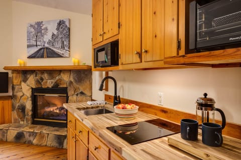 induction cooktop, coffee maker, microwave