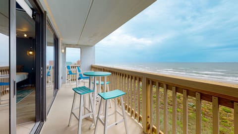 Beach Gear Credit Included With Your Stay! (3-Night Minimum Stay)