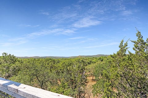 Hill Country Views to the horizon!