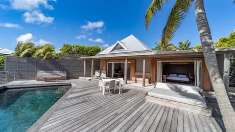 Pool & Terrace