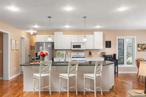 “We visited for our annual ski trip and had an amazing time! The house was beautiful and very clean, stocked with everything we needed! We may plan on staying again next year!” Anna