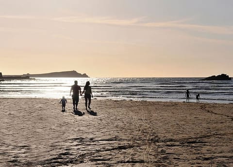 Porth Beach Holiday Park, Porth, Newquay