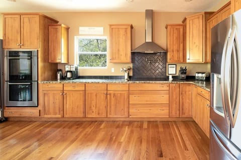 Room for multiple 'camp chefs'