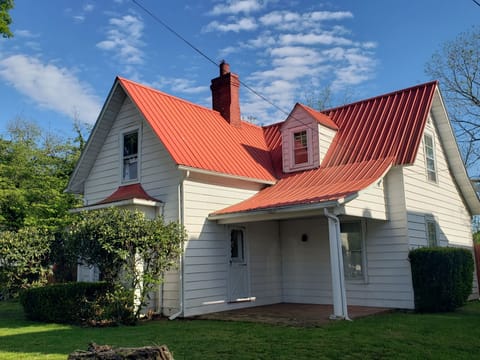 Restored home in historic Ohio River town