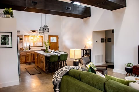 Great Room Lake-side entrance.