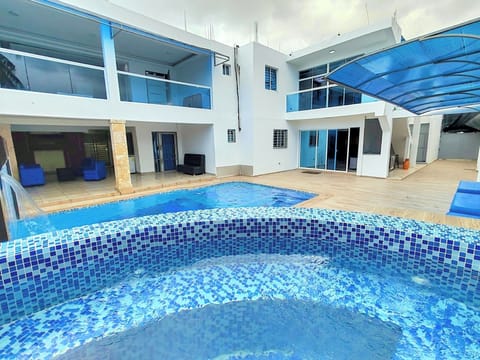 View of the pool from the Jacuzzi (unheated).