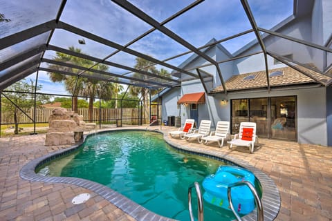 Palm Coast Vacation Rental | 5BR | 4.5BA | Step-Free Entry | 4,000 Sq Ft