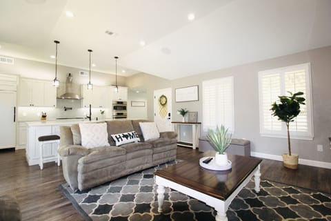 Open floor plan-room for everyone!