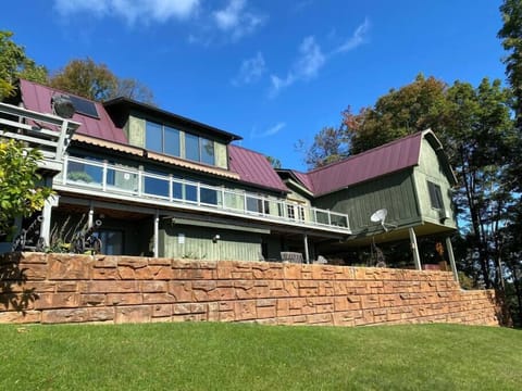 2970d7e2 f013 4700 b878 4b759e3c2e32