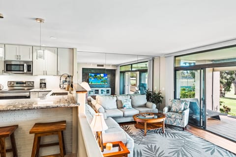 Indoor/Outdoor living