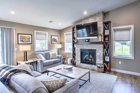 Plymouth Vacation Rental | 2BR | 2BA | 1,460 Sq Ft | Stairs Required