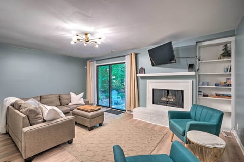Durham Vacation Rental | 2BR | 2.5BA | 1,000 Sq Ft | Stairs Required
