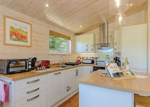 Honeysuckle Lodge - Hazelhurst Lodges, Ashover
