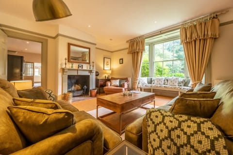 The Gardens, Burnham Market: A beautifully presented drawing room that overlooks the garden