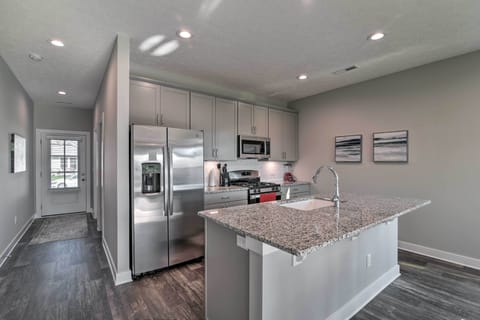 Kitchen | Cooking Basics | Ice Maker