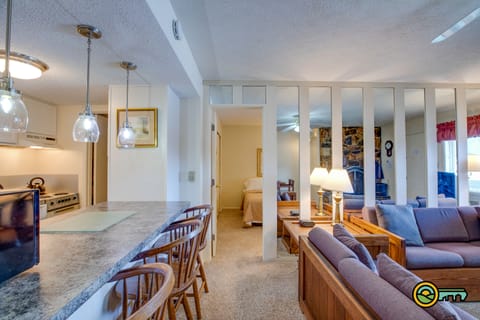 Living room & kitchen