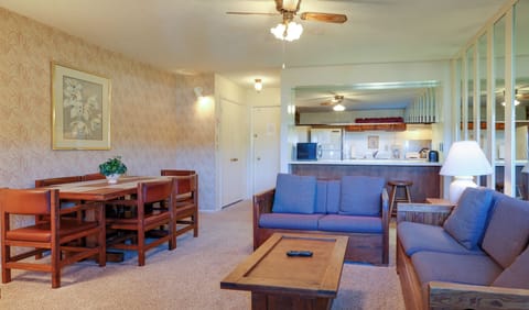 Living room & kitchen