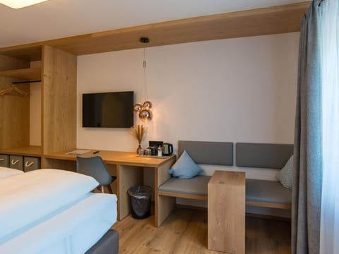 DRZ 103 - Pension Appartements Alpenblick Bed and Breakfast in Maria Alm