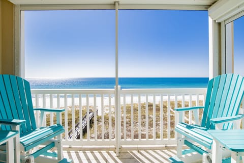 Riviera Dunes 403 by PKRM