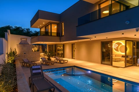 Night atmosphere at the pool side