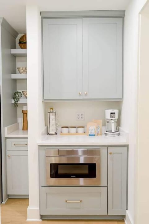 Main House Beverage Bar