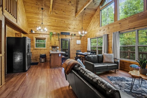 Open floor plan for enjoyment with friends and family.