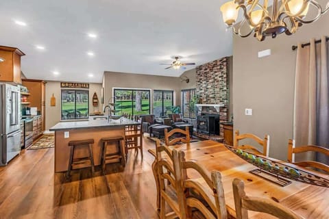 Open living vacation home