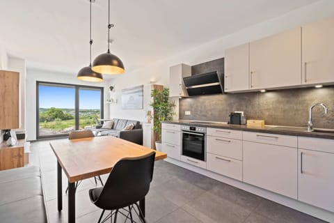 Bright, airy dining with a view that captivates and comforts.