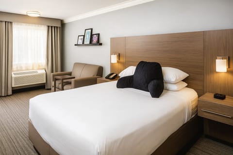 Exact unit will be assigned upon arrival. Views, colors and decor may vary.