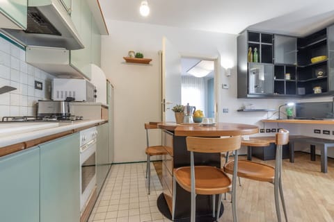 Dining Room, Kitchen