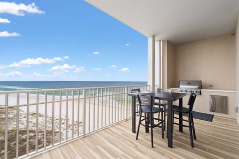 Welcome to Vista Del Mar 603!