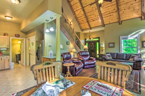 Dining Area | Dishware/Flatware