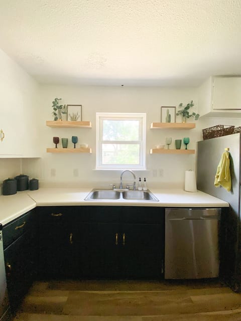 Full kitchen with new stainless steel appliances