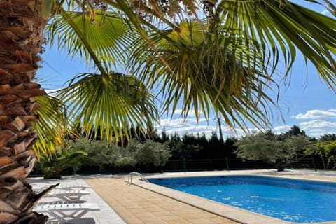 Holiday Home Swimming Pool