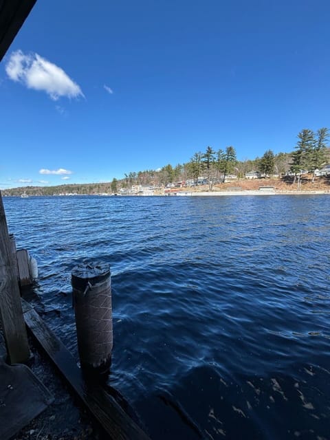 Boat your dock here on Lake Winnipesaukee