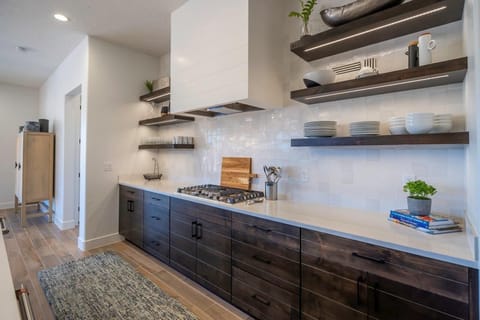 Large gas range and plenty of counter space to cook meals!