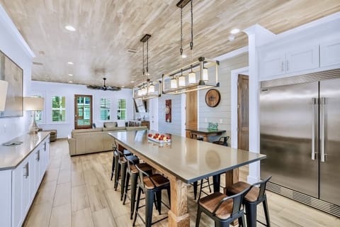 1st Floor - Dining Area