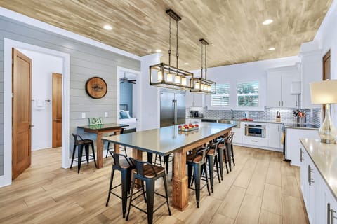1st Floor - Dining Area